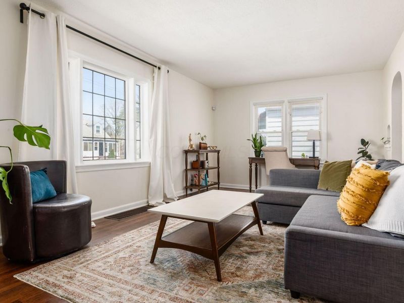 1257 Loretta Avenue, Columbus, OH 43211 Photo 2