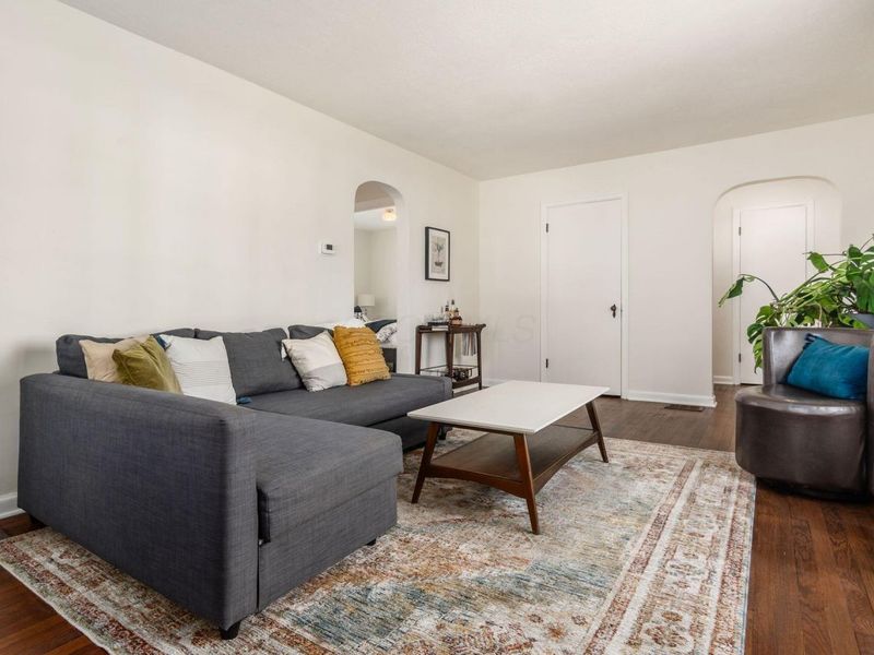 1257 Loretta Avenue, Columbus, OH 43211 Photo 5