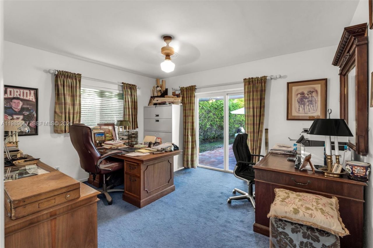 221 Knollwood Dr, Key Biscayne, FL 33149 Photo