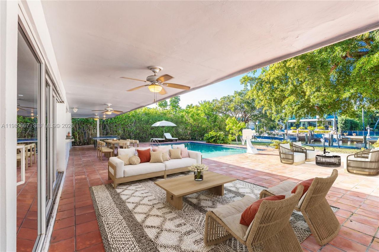 221 Knollwood Dr, Key Biscayne, FL 33149 Photo