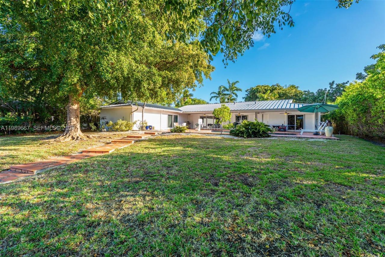 221 Knollwood Dr, Key Biscayne, FL 33149 Photo
