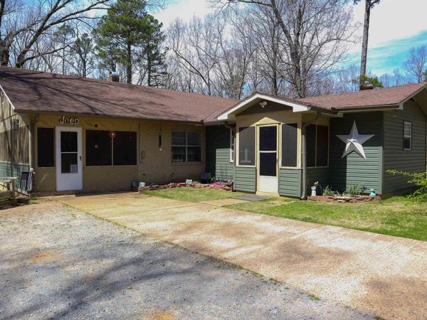 8875 Northwood Lane, Harrisburg, AR 72432