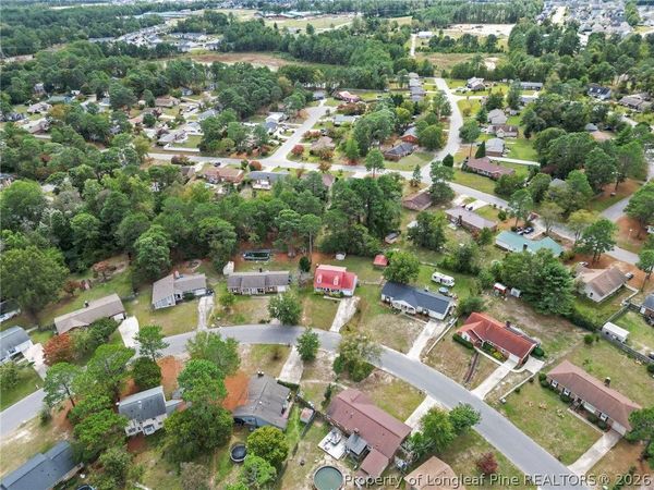 2079 Birchcreft Drive, Fayetteville, NC 28304