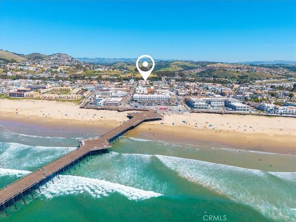 691 Price, Unit 202, Pismo Beach, CA 93449