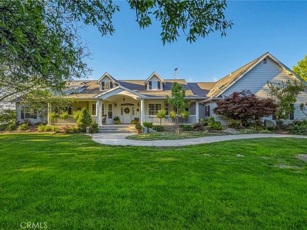 11126 Livingston Cressey Road, Livingston, CA 95334