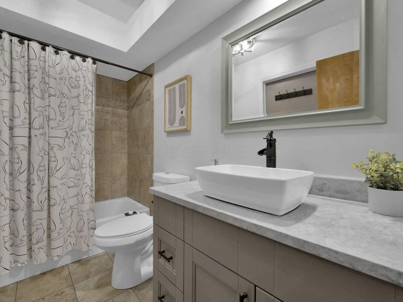 1639 Six Point Court, Columbus, OH 43085 Photo 14