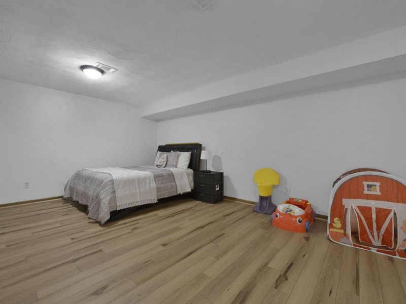 1639 Six Point Court, Columbus, OH 43085 Photo 18