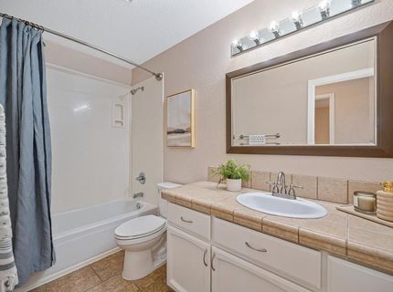 9170 Malden Ct, Elk Grove, CA 95624 Photo