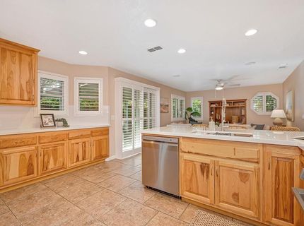 9170 Malden Ct, Elk Grove, CA 95624 Photo