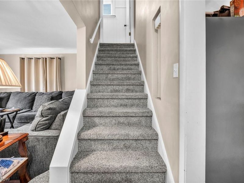 85 E 205th Street, Euclid, OH 44123 Photo 20