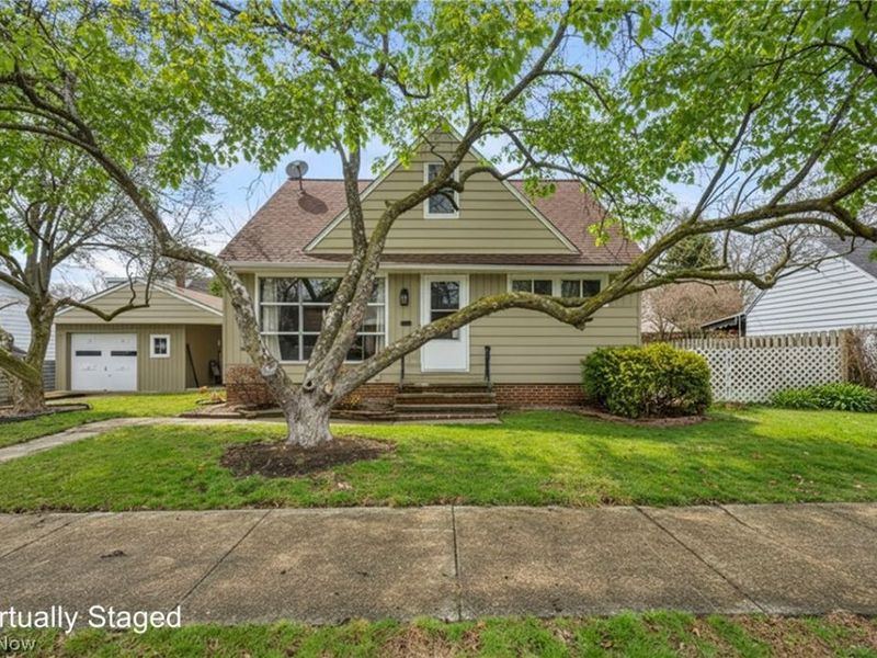 85 E 205th Street, Euclid, OH 44123 Photo 3