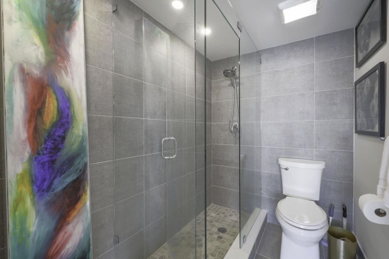 5600 N Flagler Drive, Unit 2509, West Palm Beach, FL 33407 Photo