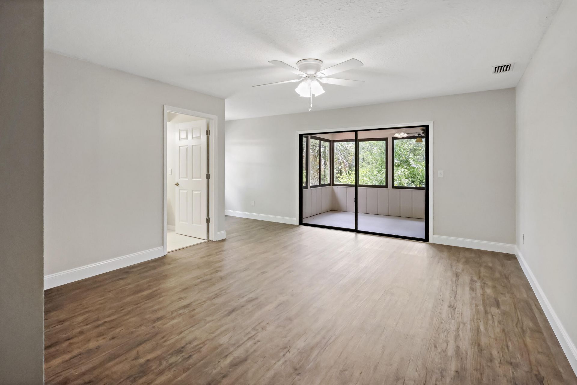 6080 65th Street, Vero Beach, FL 32967 Photo