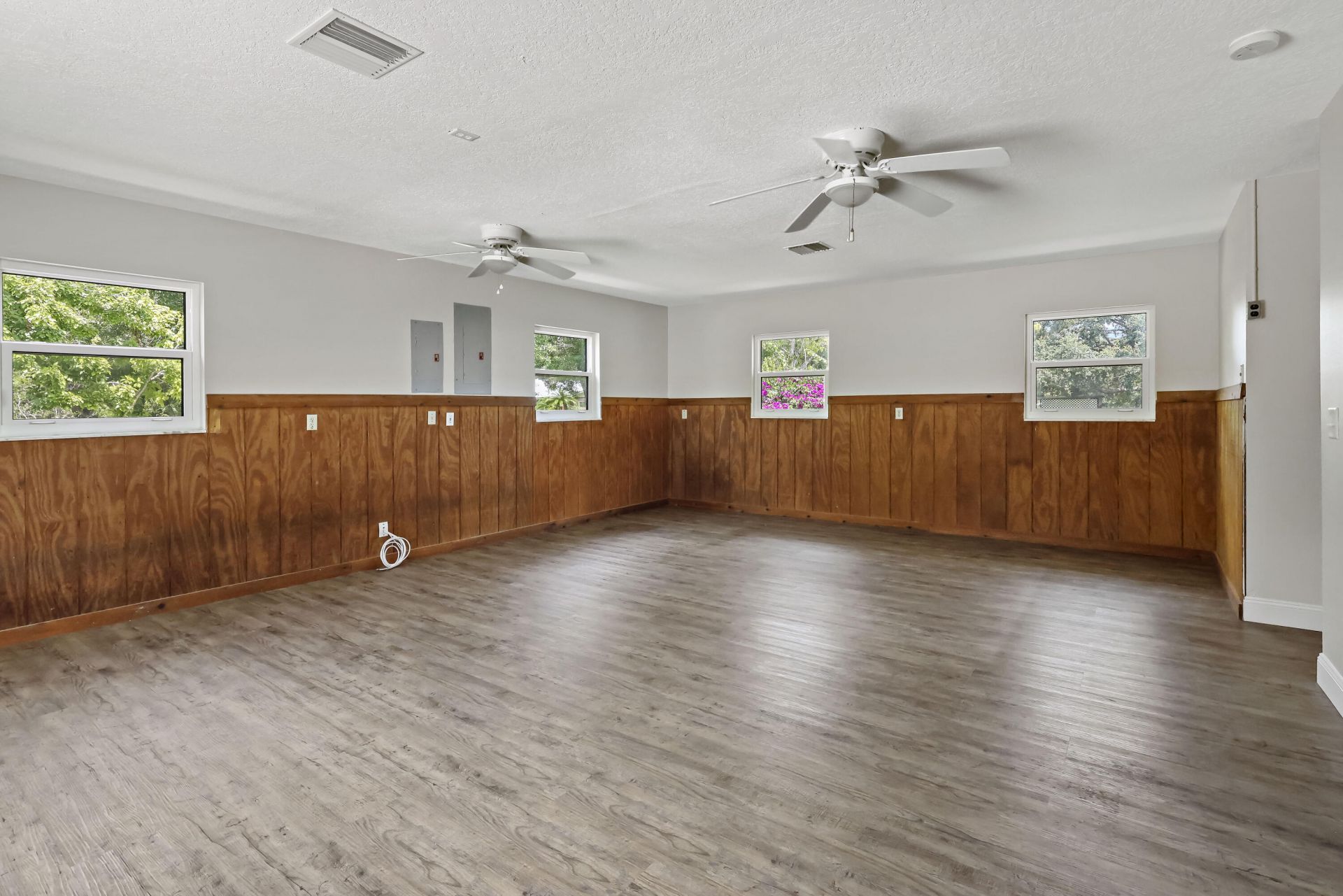 6080 65th Street, Vero Beach, FL 32967 Photo