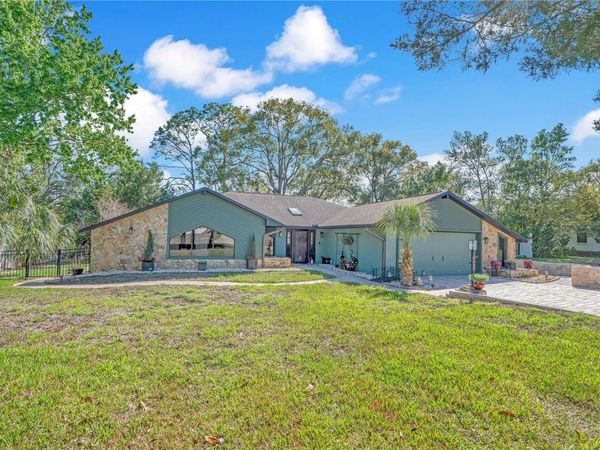 8431 DELAWARE DRIVE , WEEKI WACHEE, FL 34607