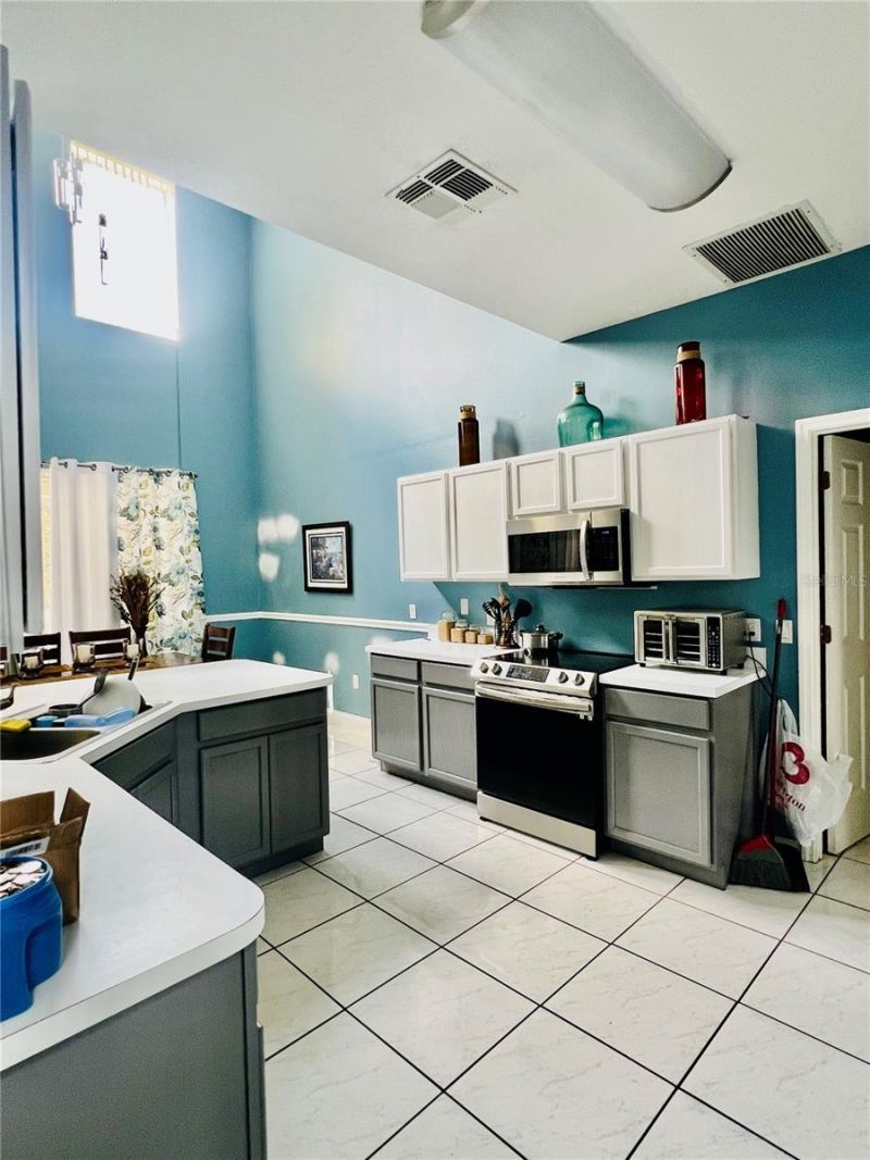 2521 Jasmine Trace Drive, Kissimmee, FL 34758 Photo