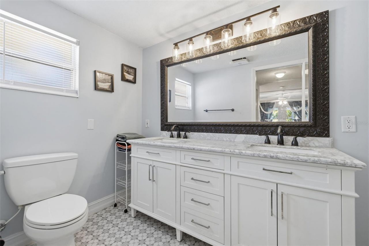 4339 50th Avenue S, Saint Petersburg, FL 33711 Photo