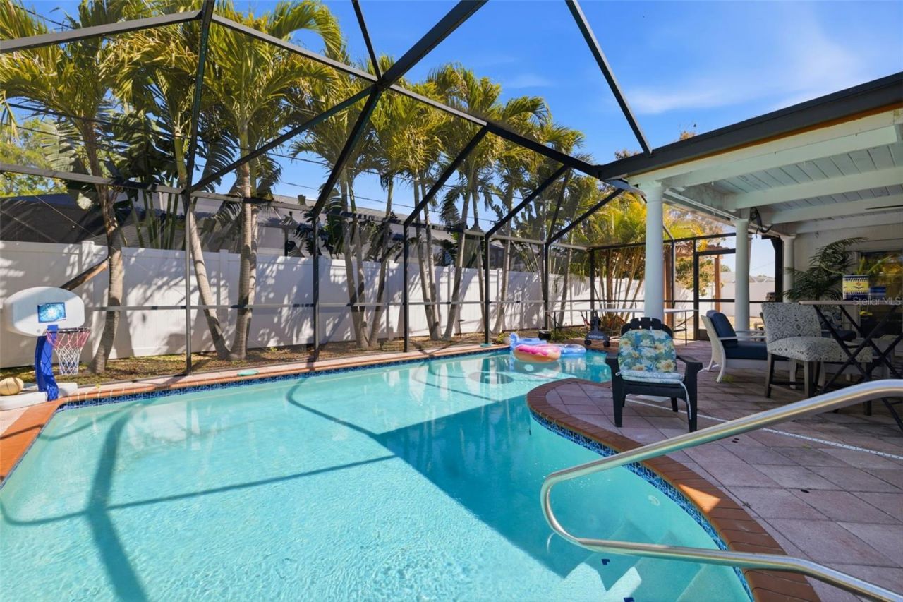 4339 50th Avenue S, Saint Petersburg, FL 33711 Photo