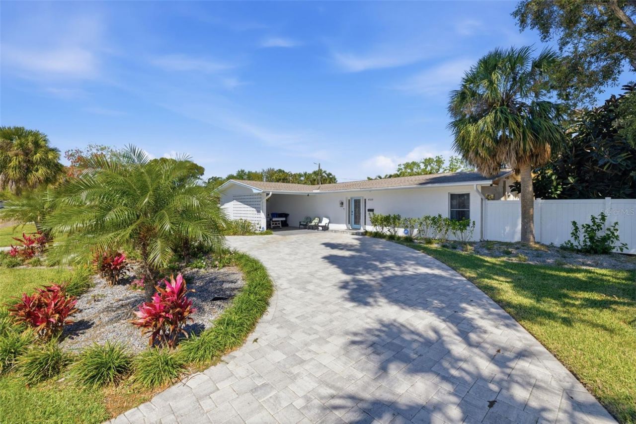 4339 50th Avenue S, Saint Petersburg, FL 33711 Photo