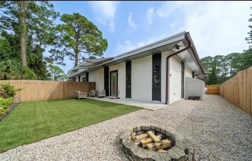 2814 India Palm Drive, Unit 2816, Edgewater, FL 32141 Photo