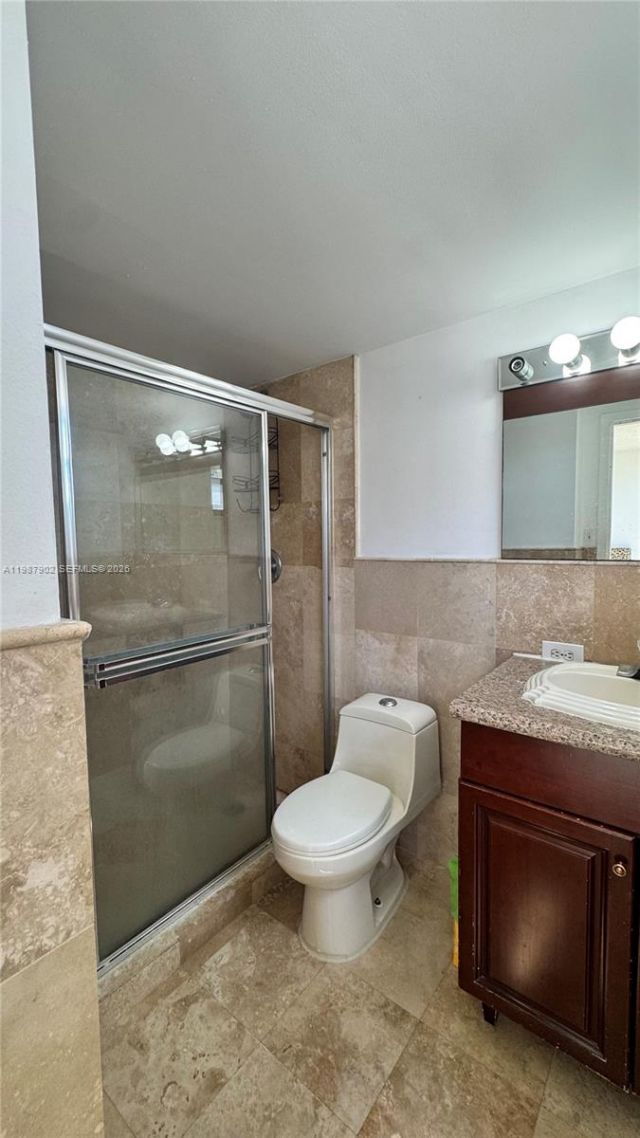 17021 N Bay Rd, Unit 1015, Sunny Isles Beach, FL 33160 Photo
