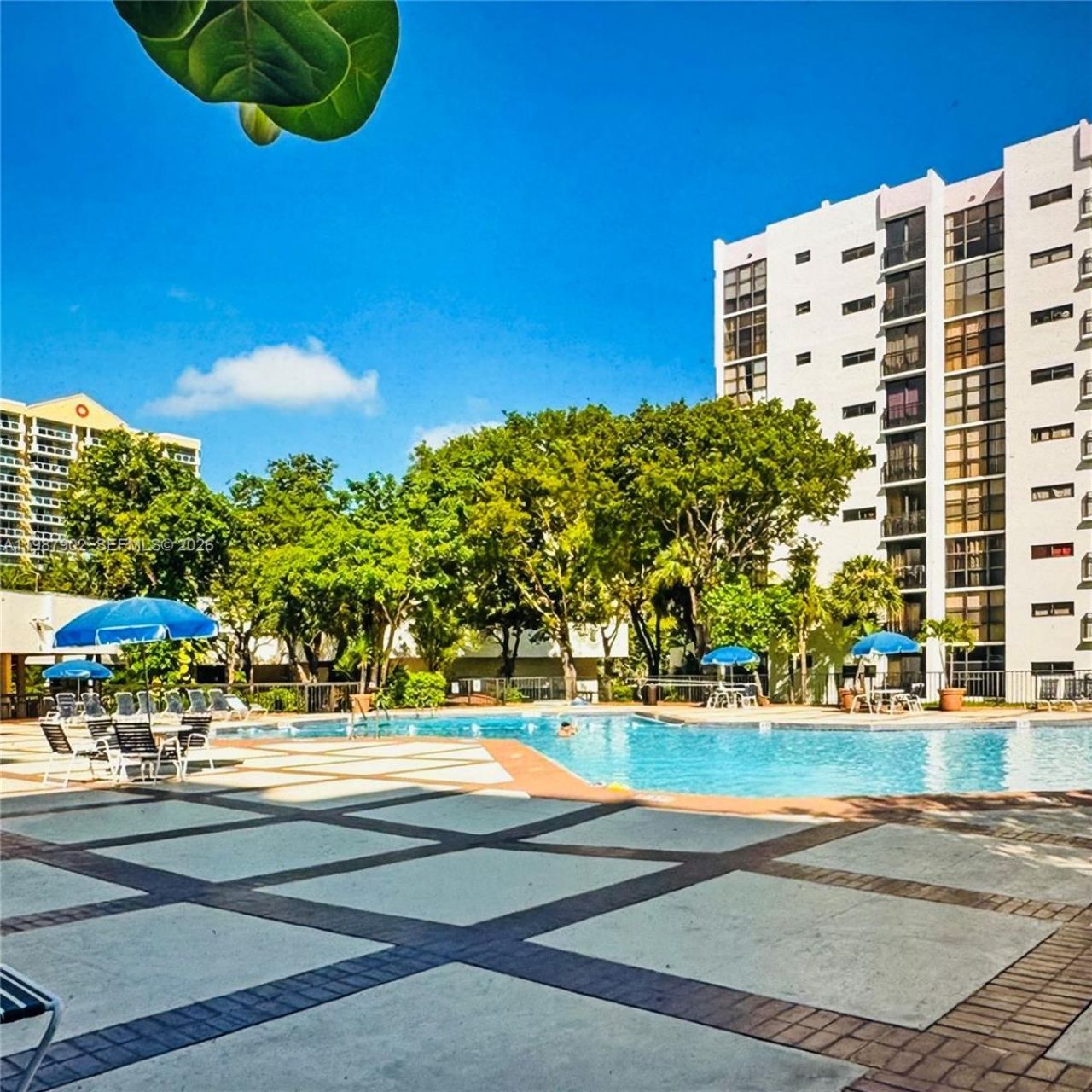 17021 N Bay Rd, Unit 1015, Sunny Isles Beach, FL 33160 Photo