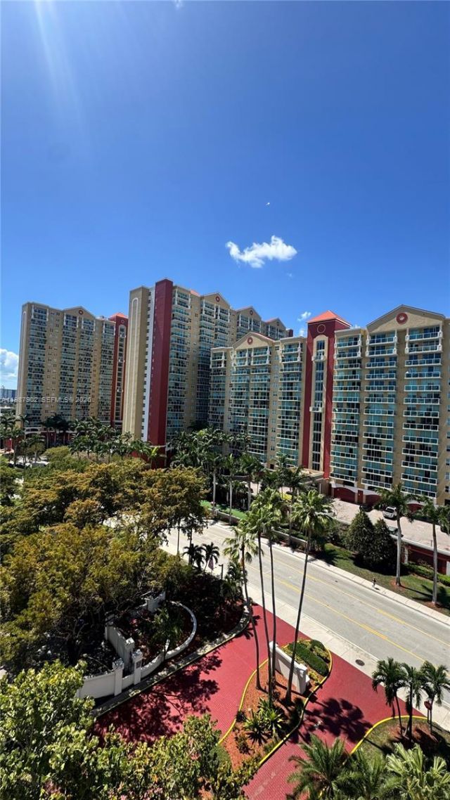 17021 N Bay Rd, Unit 1015, Sunny Isles Beach, FL 33160 Photo