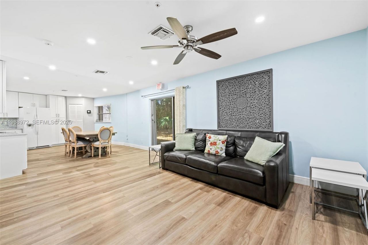 1633 NW 4th St, Boca Raton, FL 33486 Photo
