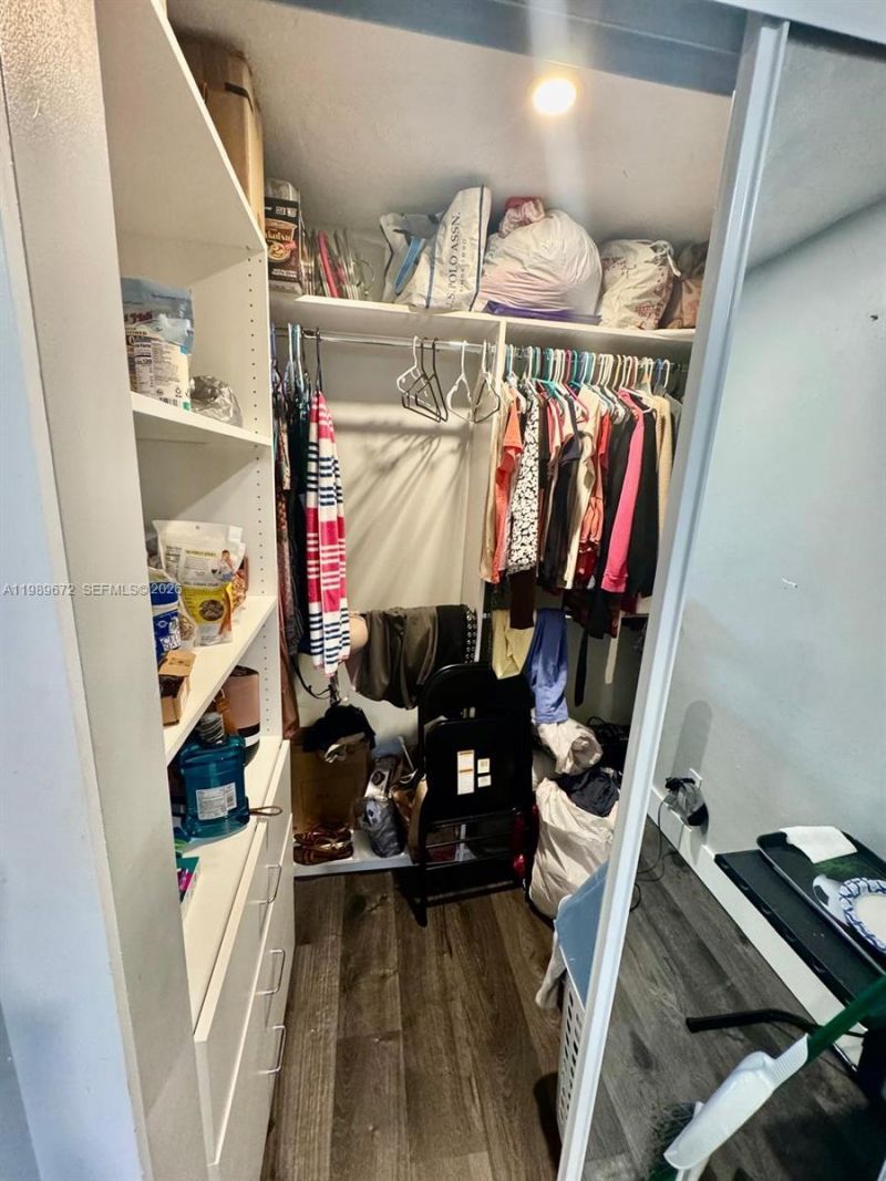 4861 NW 7th St, Plantation, FL 33317 Photo