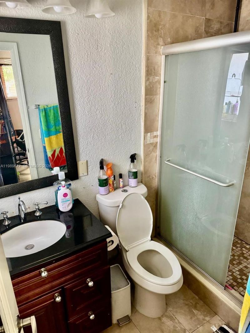 4861 NW 7th St, Plantation, FL 33317 Photo