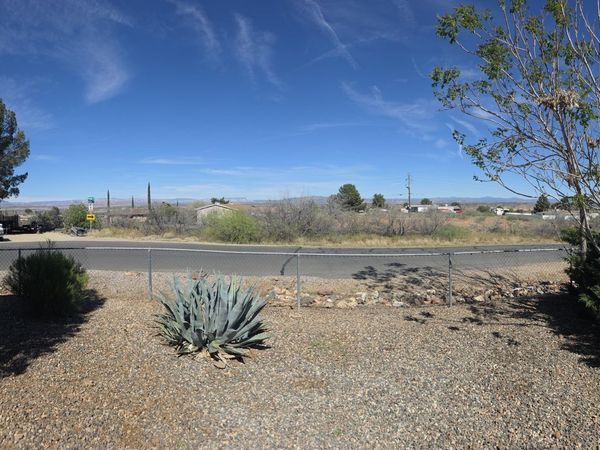 3899 E MISSION Lane, Cottonwood, AZ 86326