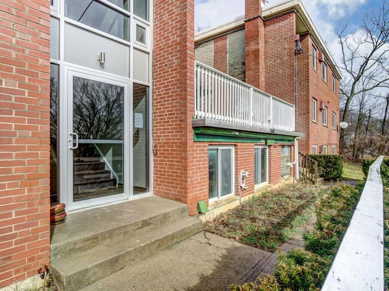 1668 Glen Parker Avenue, Cincinnati, OH 45223 Photo 2