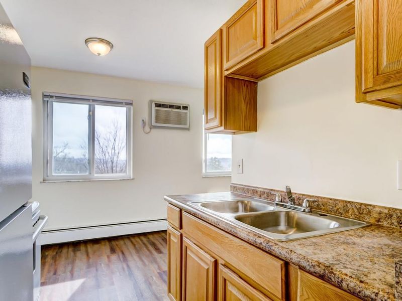 1668 Glen Parker Avenue, Cincinnati, OH 45223 Photo 9