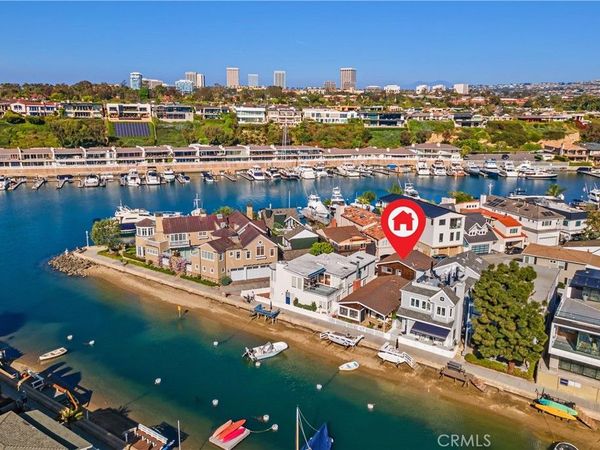 322 Grand Canal, Newport Beach, CA 92662