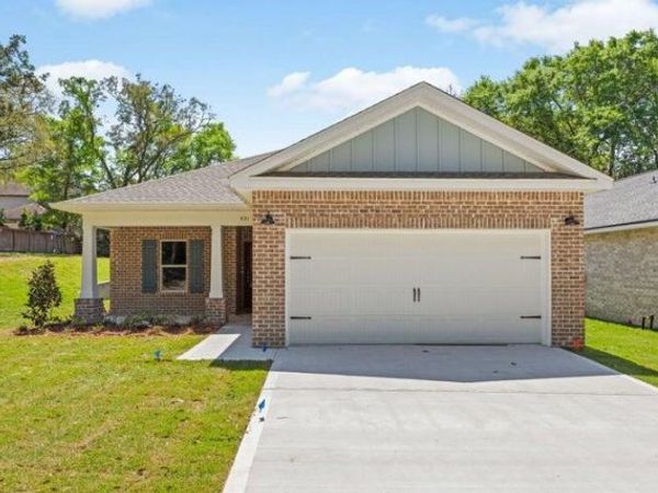 1607 26th Street, Niceville, FL 32578