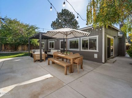 876 Pinewood Court, Sparks, NV 89434 Photo