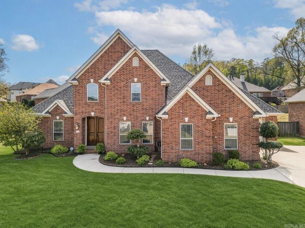 141 Mountain Valley Drive, Maumelle, AR 72113