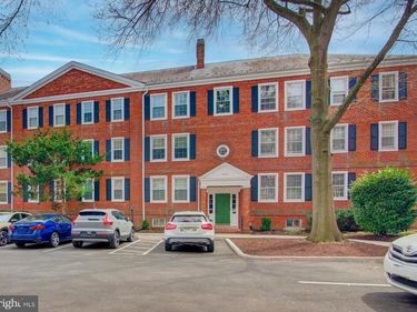 3050 S BUCHANAN STREET, Unit A2, ARLINGTON, VA 22206