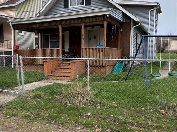 153 Beechwood Street , East Liverpool, OH 43920