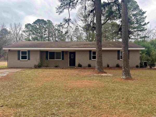 26 SNYDER Road, Arkadelphia, AR 71923