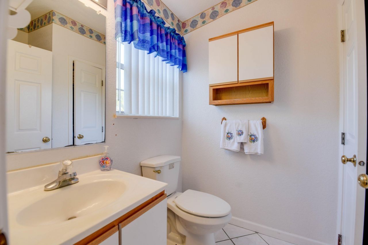 1011 E Caribbean Drive, Summerland Key, FL 33042 Photo