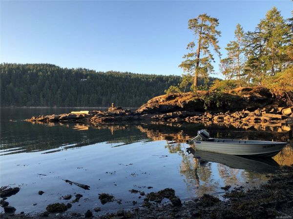 194 Sockeye Dr, Mudge Island, BC V9S 1V1