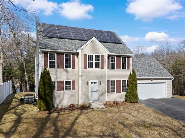 36 Norwood Ave, Ayer, MA 01432