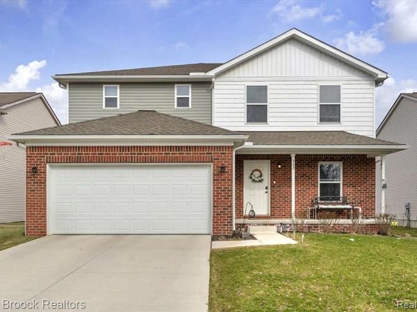 302 Shari Street, Pontiac, MI 48341