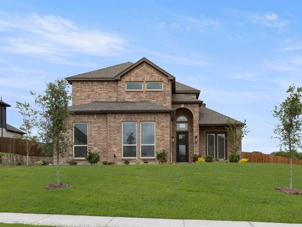 513 Pond Springs Drive, DeSoto, TX 75115