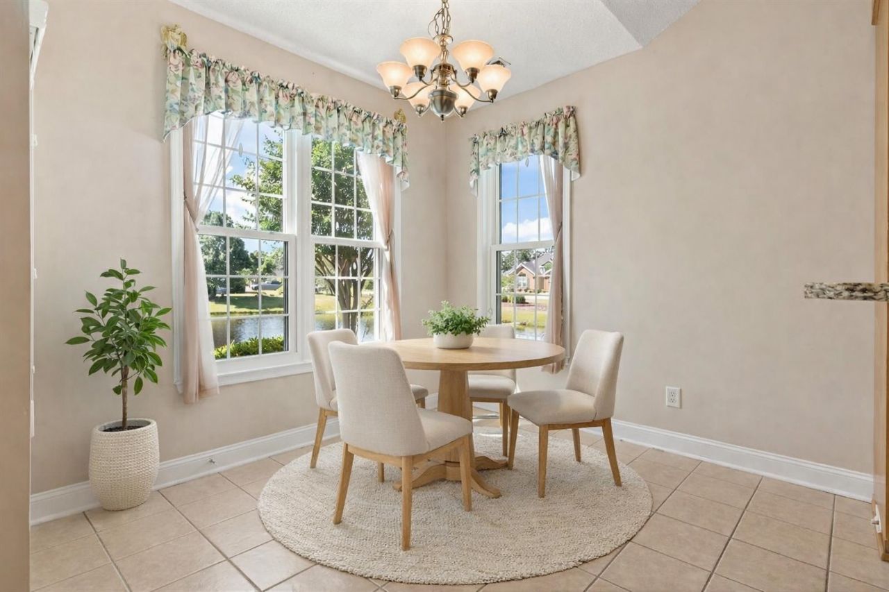 8204 Caddis Ct.  Photo 7