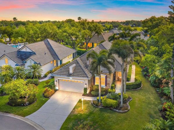 7825 TROON COURT , LAKEWOOD RANCH, FL 34202