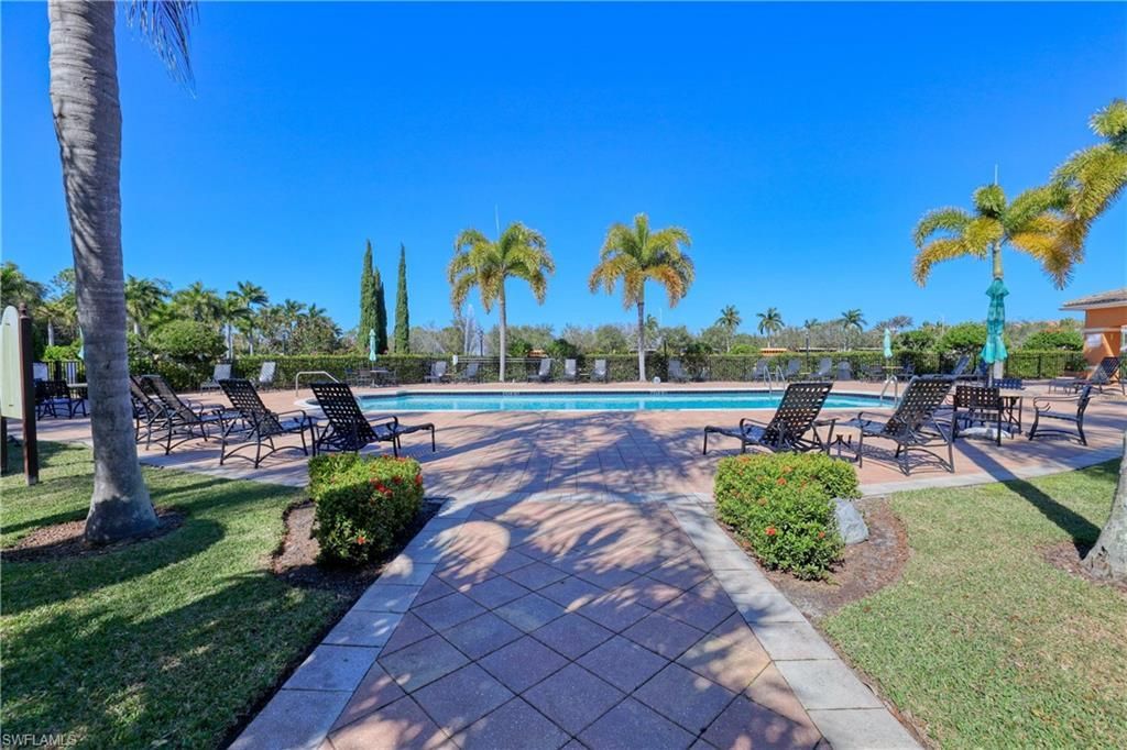 1830 Florida Club Cir, Unit 4304, Naples, FL 34112 Photo