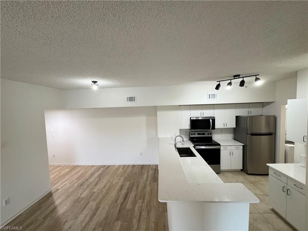 1830 Florida Club Cir, Unit 4304, Naples, FL 34112 Photo
