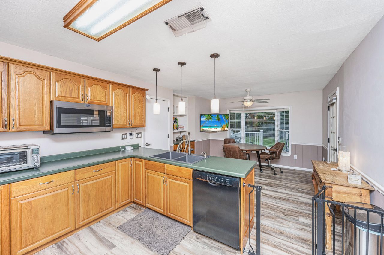 2228 Rivermont Place Photo 12